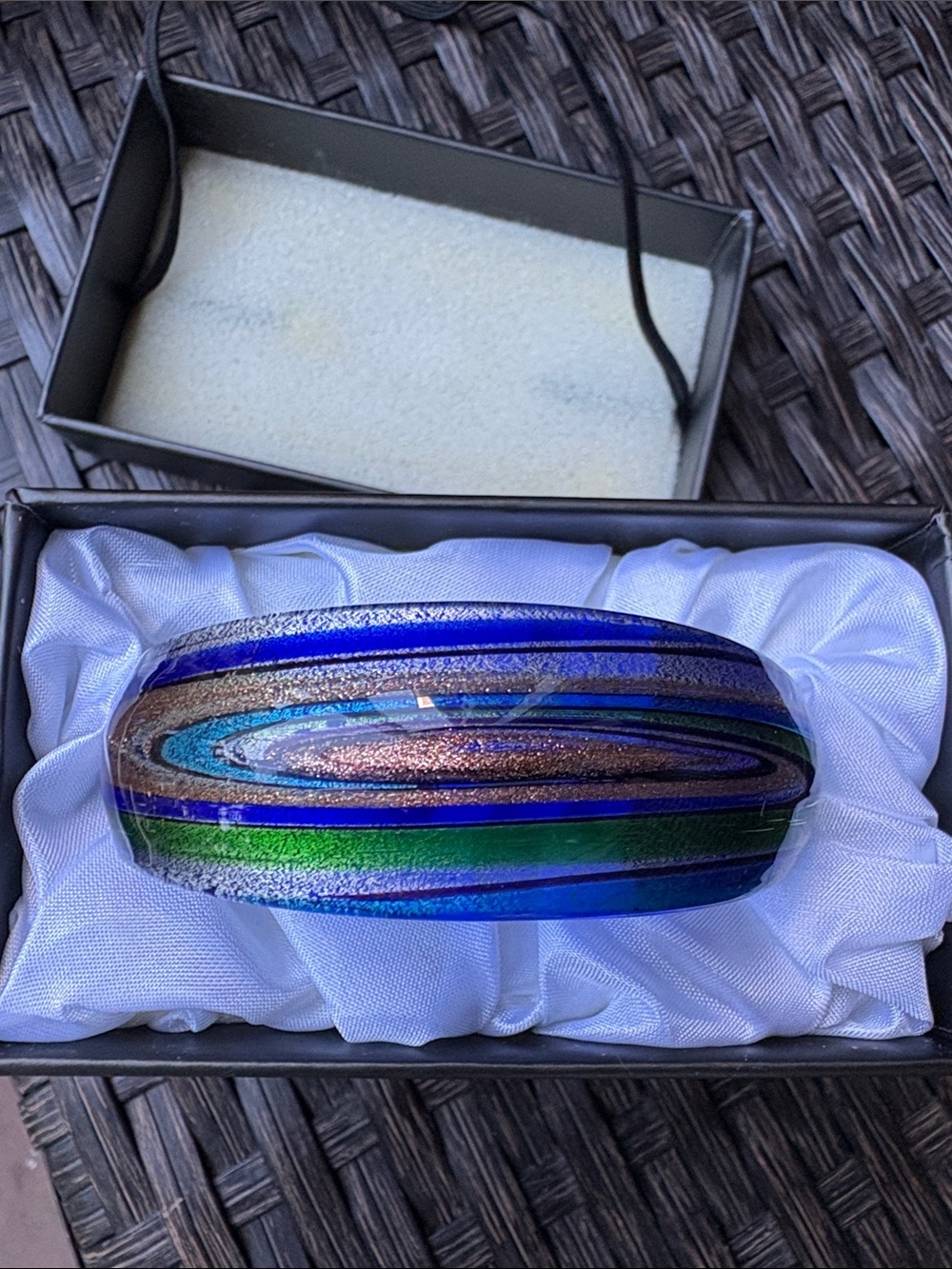 NWT in Box Pier 1 Blue & Green Art Glass Cuff Bracelet. Sz is 6.5. Beautiful 😻❤️ - Picture 5 of 12